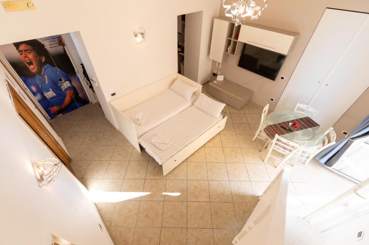 Apartment With Sea View With 2 Lifts Above Montesanto! Νάπολη Εξωτερικό φωτογραφία